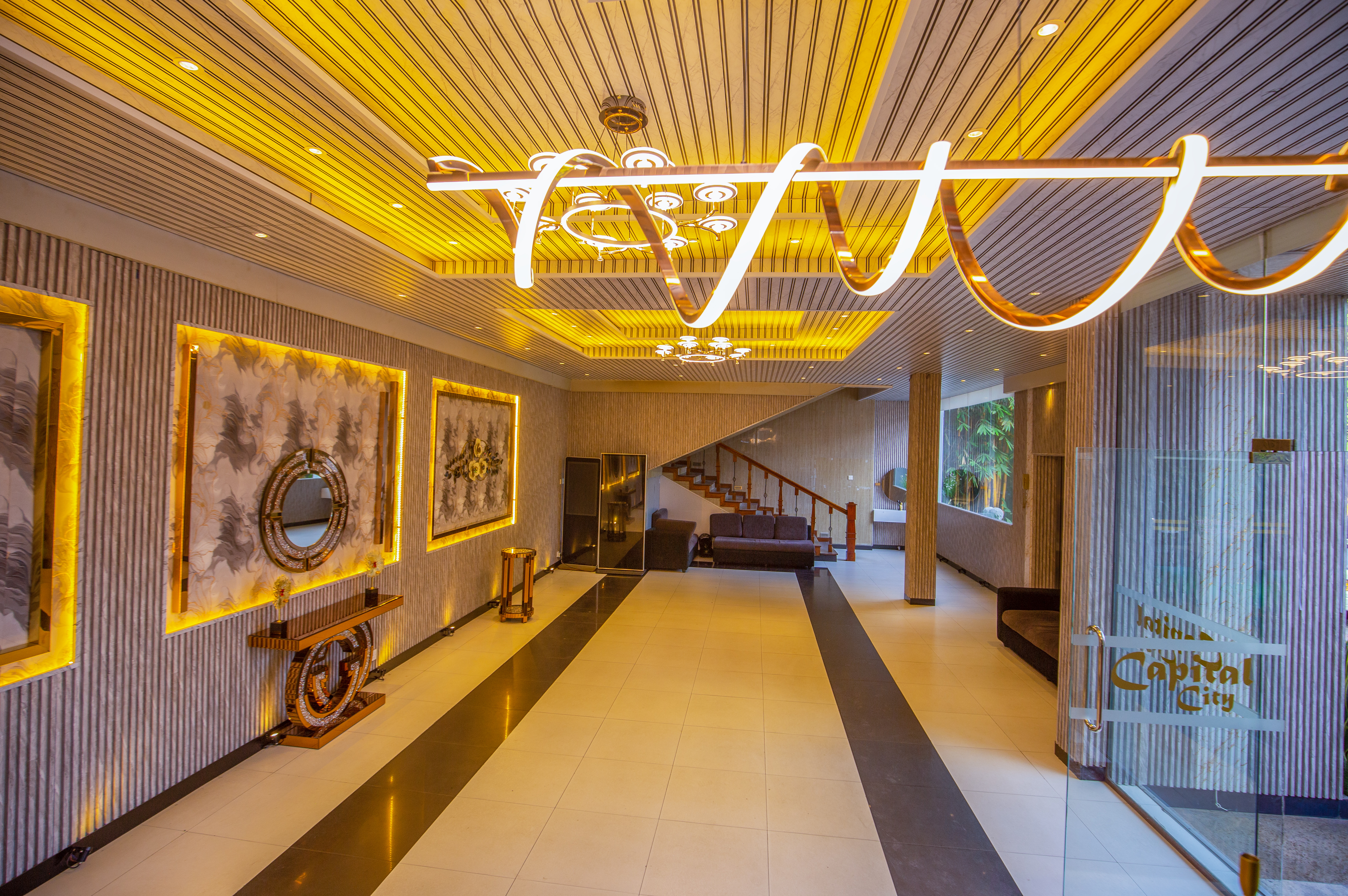 Capital City Hotel exterior